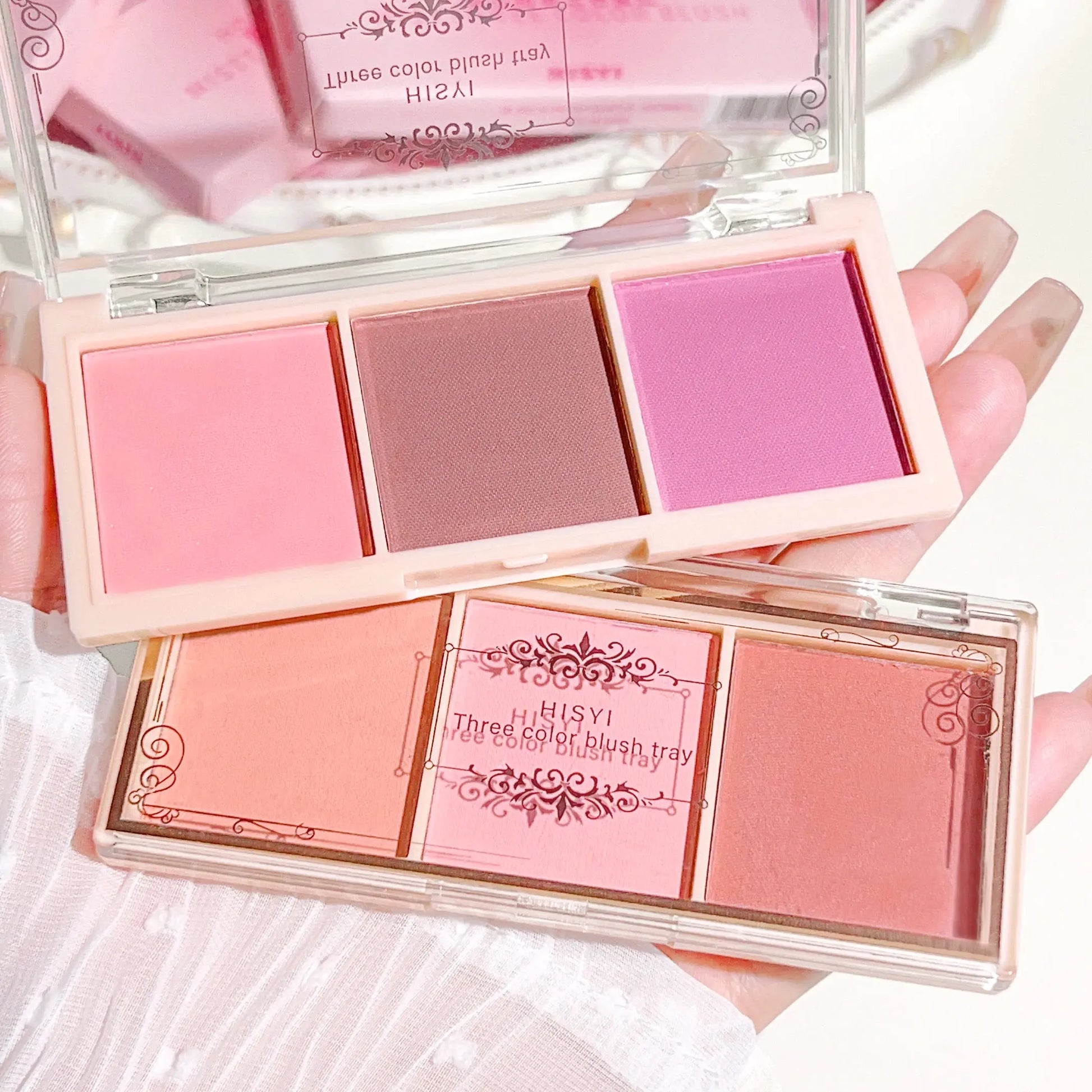 HISYI Three-Color Blush Palette - Glits & Glam